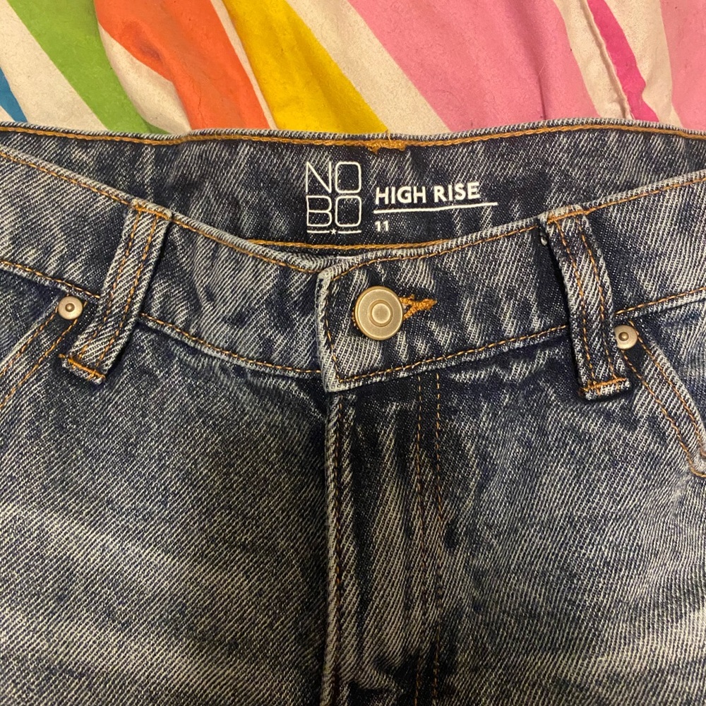 High Rise Dark Shorts - Picture 2 of 2